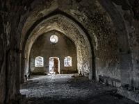 Chapelle Saint-Claude  Intérieur de la chapelle vue depuis l'hôtel
