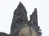 La Chastelas - Vitrolles Hautes-Alpes (XIIe - XIVe)  autre vue sur la tour Sud
