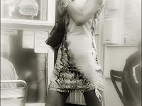 Femmes je vous aime ! ...  La passante