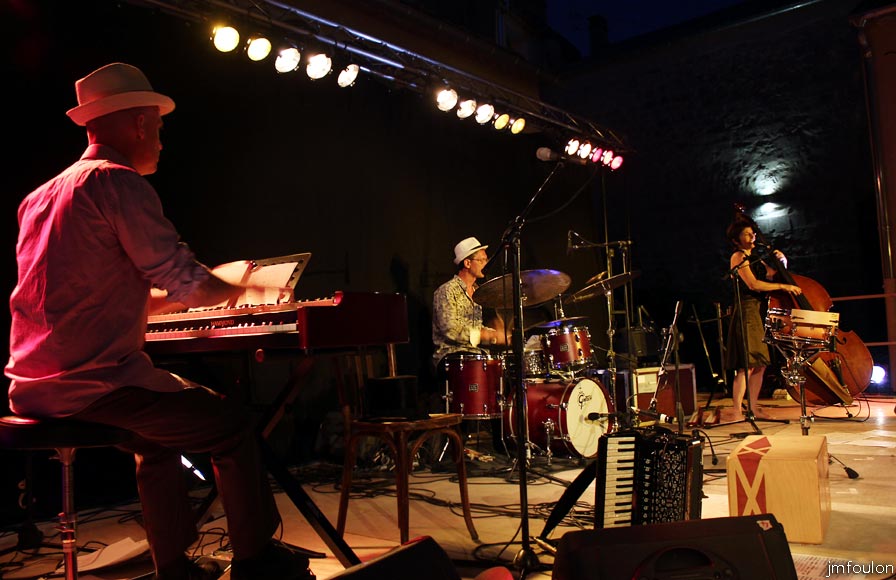 pop-cordes-09web.jpg - Pop Cordes au Cloître