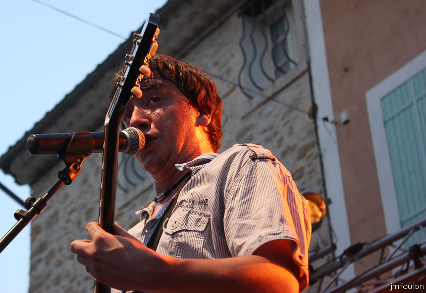 tekpaf-04web.jpg - Tekpaf Place de la Mairie