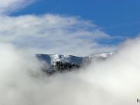 Photos du mois - Archives  Crêtes de Lure émergeant de la brume