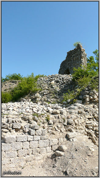arzelier-ch-30web.jpg - Intérieur de l'église - Mur Nord-Ouest