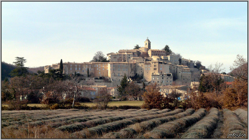 banon-02web.jpg - Le village médiéval que nous allons visiter