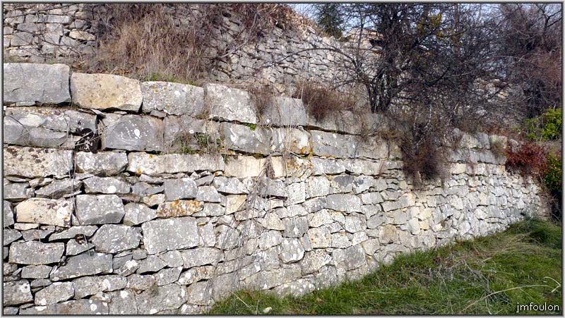 banon-10web.jpg - Murs au nord