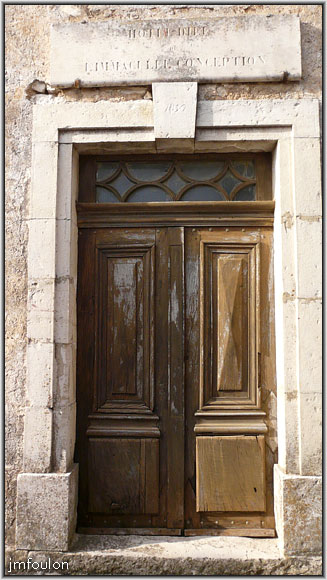 banon-120web.jpg - Porte d'entrée de L' Hotel dieu de l' Immaculée Conception