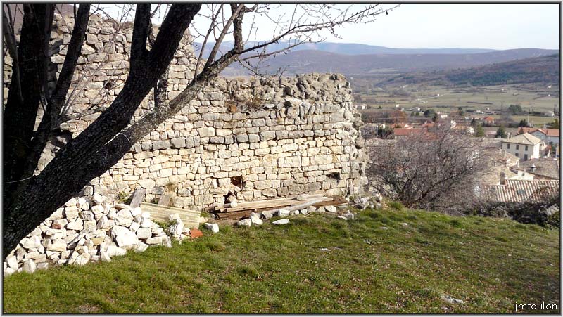 banon-122web.jpg - Vestiges du rempart ouest