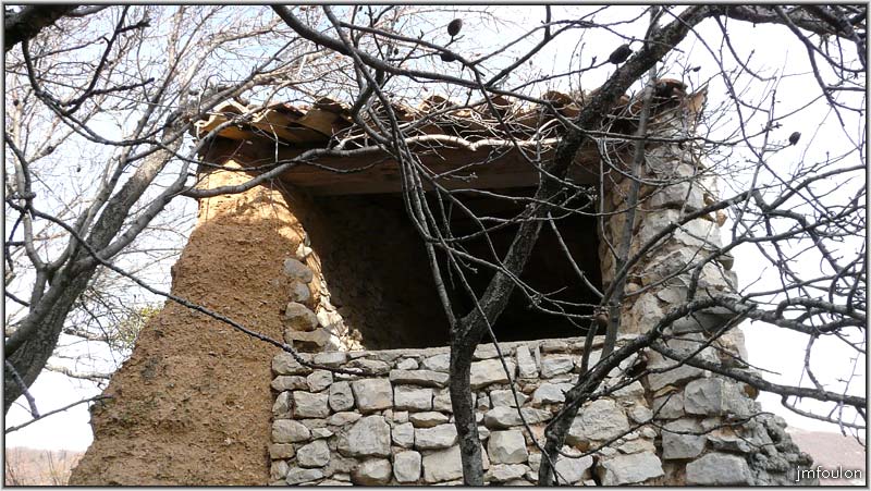 banon-125web.jpg - Pierre et pisé