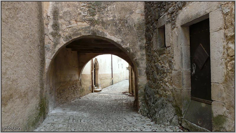 banon-70web.jpg - Voici le second couvert de la rue des Arcades