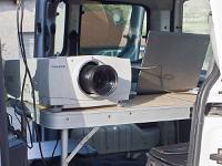 Barcillonnette - Mémoire des Pierres  Foulon Jean-Marc - Au HaZard des rues - Installation du matériel dans ma voiture