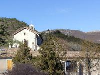 Barret sur Méouge - Hautes Alpes  L'église de Barret