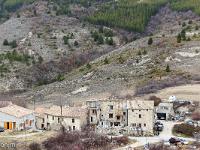 Barret sur Méouge - Hautes Alpes  Barret-le-Haut (819m)