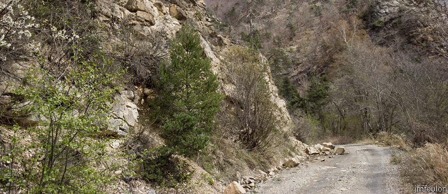 bayons-ch-fer-combe_46.jpg - La piste