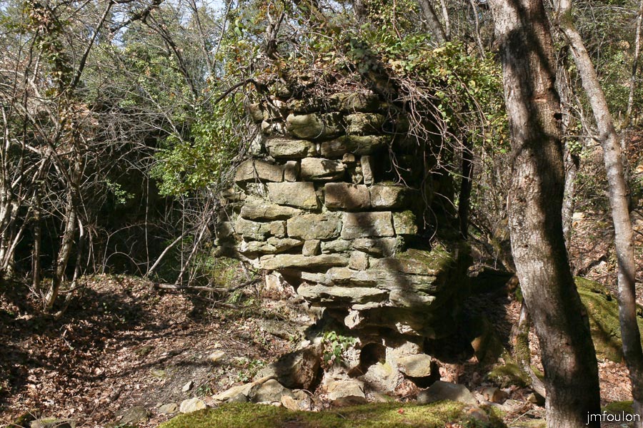 st-donat-haut-11web.jpg - St Donat le Haut - Autre vue sur ce bout de mur