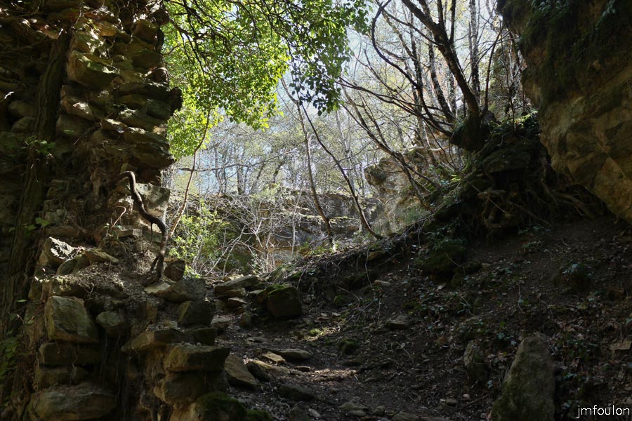 st-donat-haut-20web.jpg - St Donat le Haut - Descendons ! ...