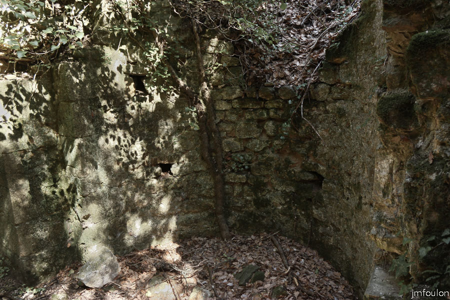 st-donat-haut-32web.jpg - St Donat le Haut - La nef centrale