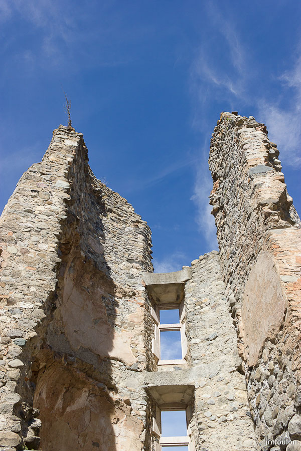 ch-tallard-inter-050.jpg - Tour Est.