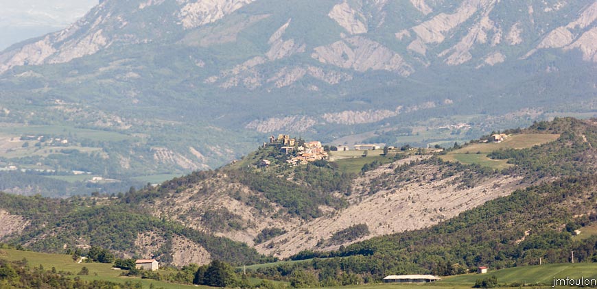 rav-terre-basse-23.jpg - Sigoyer (04) et son château