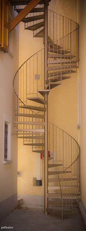 chorges-32.jpg - Le vieux bourg de Chorges - Colimaçon