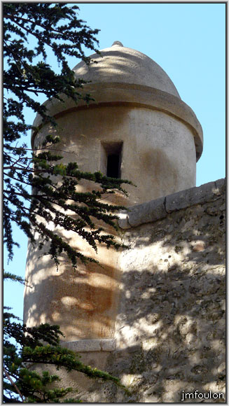 cita-10web.jpg - Echauguette sud du bastion du Roy