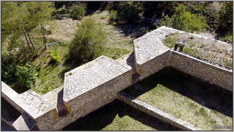 cita-201web.jpg - Vue de ces même canonnières de plus haut