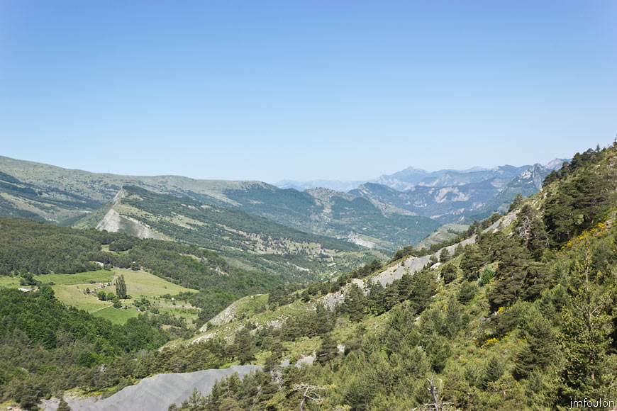 esparron-monges-075web.jpg - Panorama vers le Nord