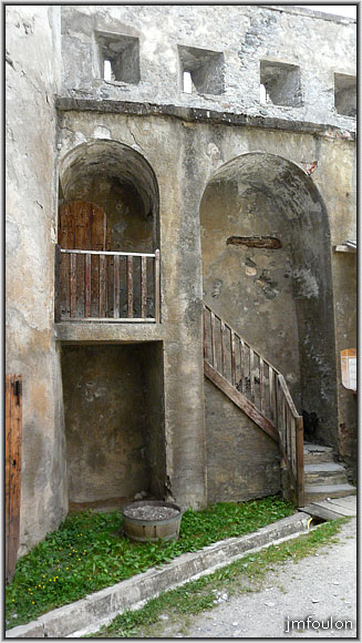 fort-queyras-147web.jpg - Fort Queyras - Accès à la tour et au chemin de ronde vu précédemment