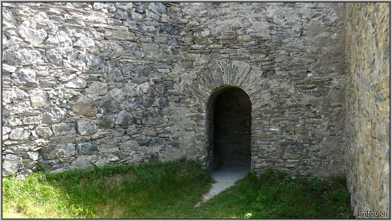 fort-queyras-83web.jpg - Fort Queyras - Accès au premier Redan depuis l'escalier