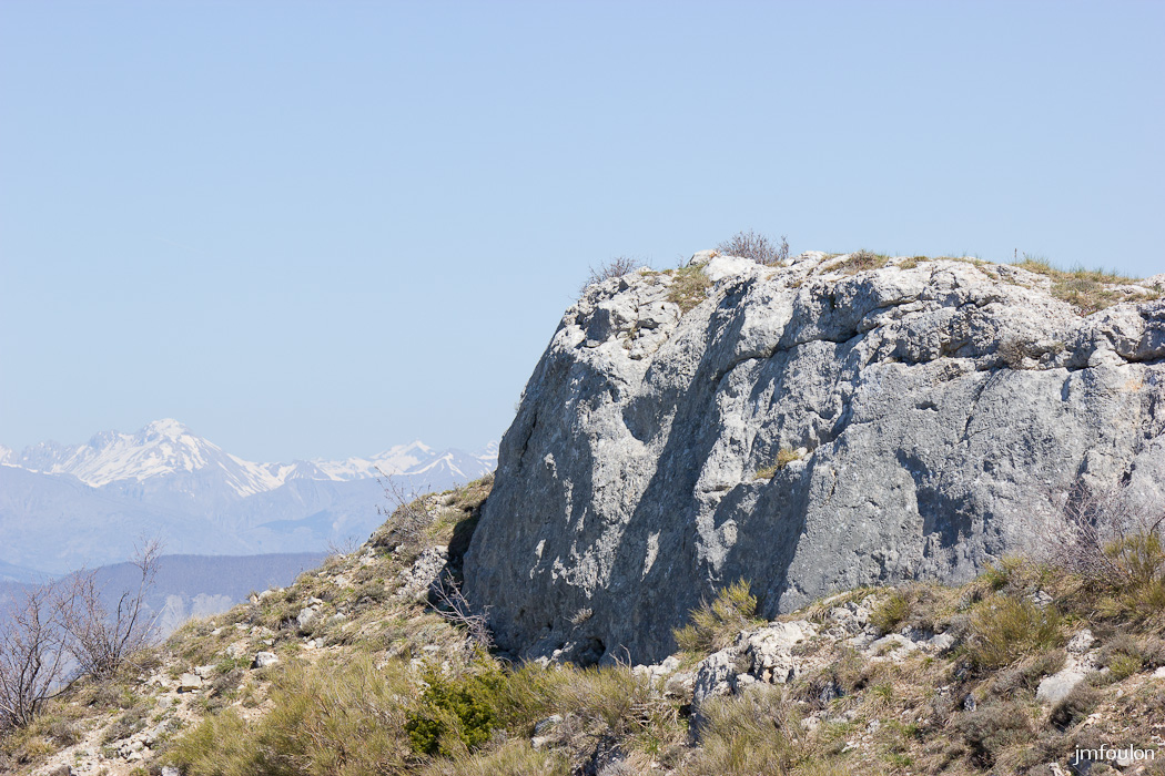 gache-050.jpg - Nous allons maintenant revenir sur nos pas et longer la crête dans son intégralité