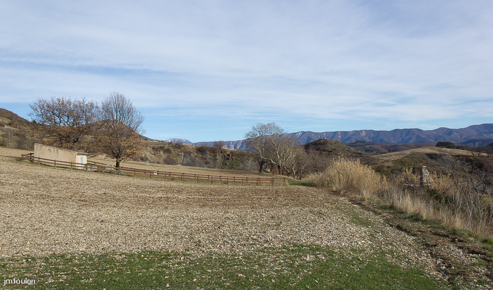 cabanon-arene-009-2.jpg - Bastidon de la Cigalière ou bastidon de Paul Arène.