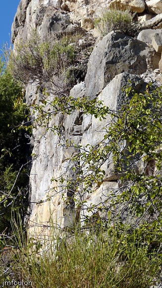 tour-bedoin-14web.jpg - Angle Sud/Est