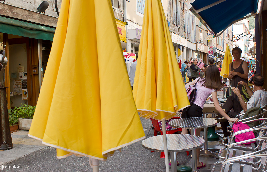 crea-14-06-14-sistarts-010.jpg - Sisteron - Journée Création Artistique du 14 juin 2014