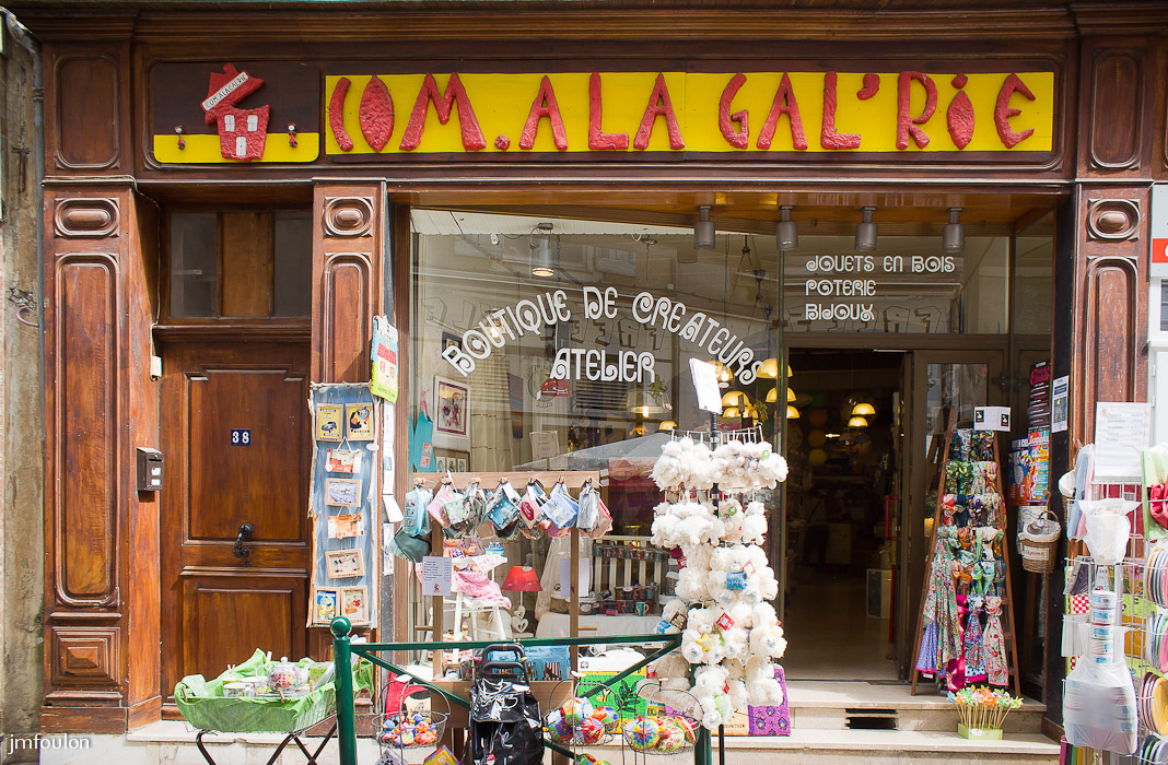 crea-14-06-14-sistarts-037.jpg - Sisteron - Journée Création Artistique du 14 juin 2014