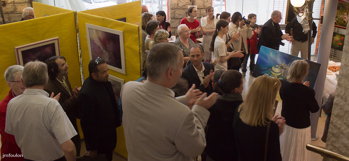 IMG_7505-2.jpg - Vernissage de l'exposition de Martine Saudade et Françoise Navarro  - Sisteron Juin 2014 Mairie de Sisteron