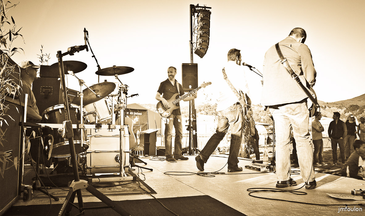 mattoo-004-2.jpg - Mattoo - Ouverture de la finale Mondial du Grand Prix Planeur à Vaumeilh (04)