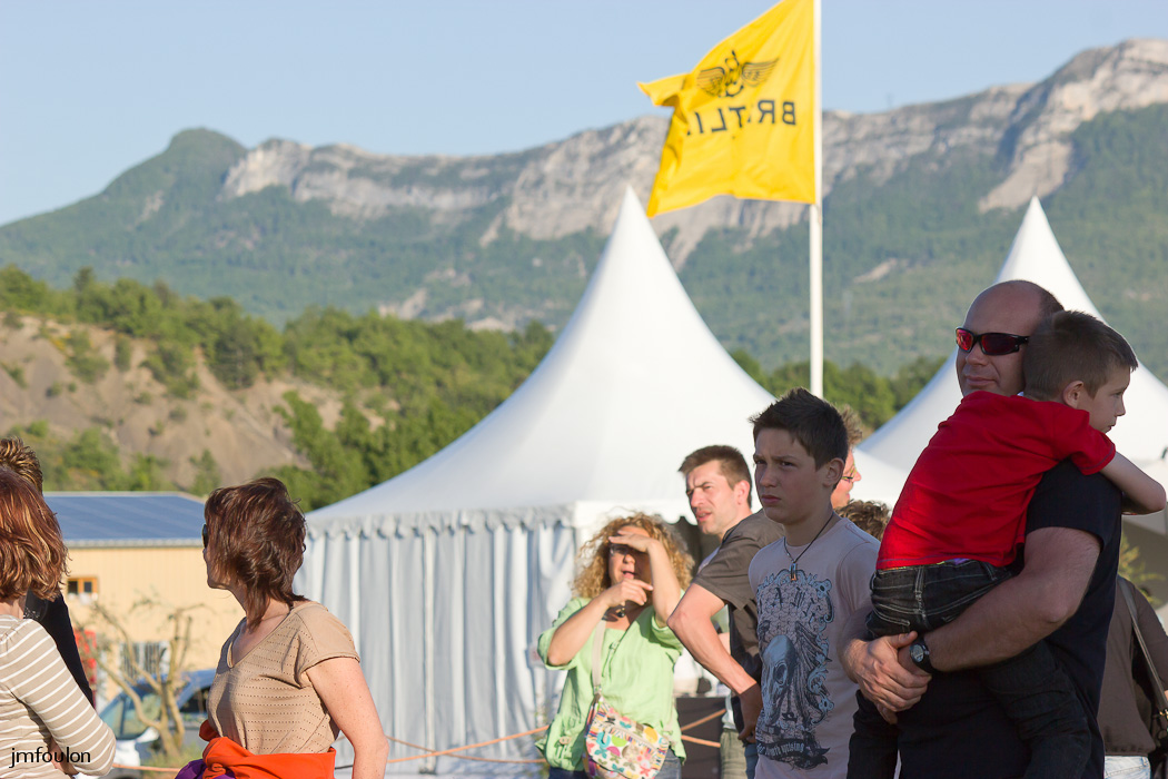 mattoo-040-2.jpg - Mattoo - Ouverture de la finale Mondial du Grand Prix Planeur à Vaumeilh (04)