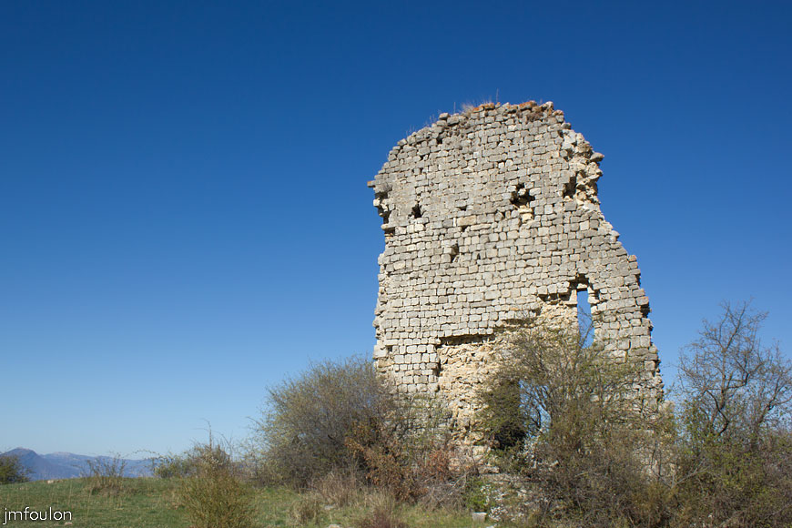 melve-croix-14.jpg - La Tour, face Est