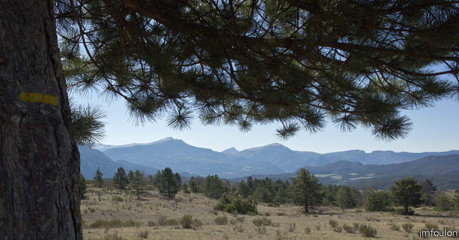 melve-croix-19.jpg - Vue vers le Sud/Est