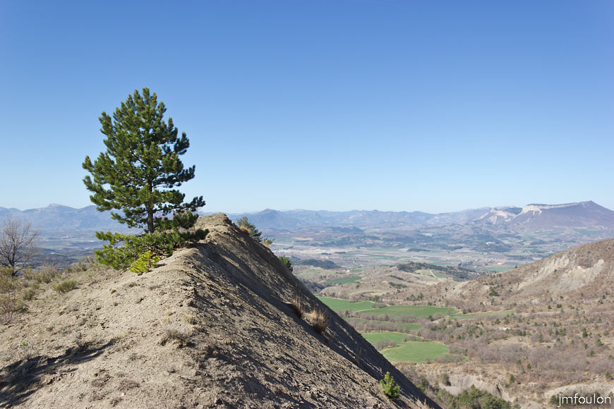 melve-croix-32.jpg - Pin solitaire