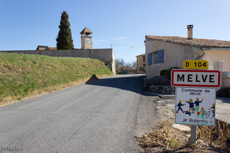 melve-croix-57.jpg - Arrivée à Melve