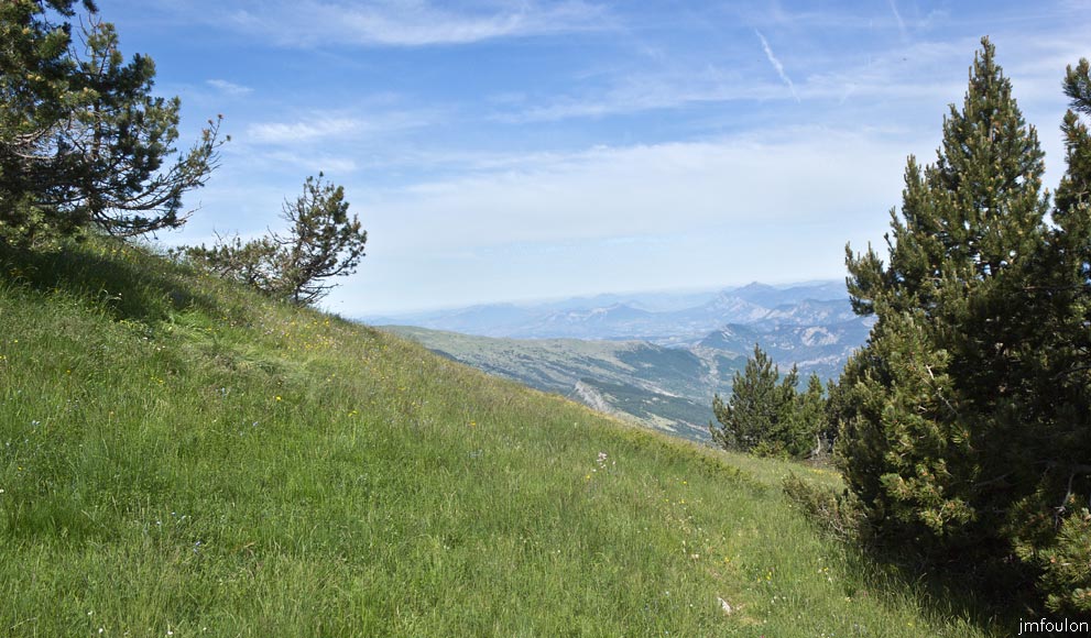 les_monges-033web.jpg - Nous allons maintenant gravir la Crête du Raus vers le sommet de Coste Belle puis les Monges
