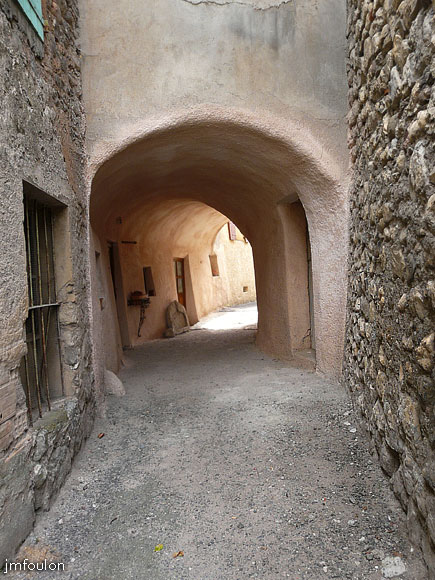 la-motte-14web.jpg - De l'autre côté