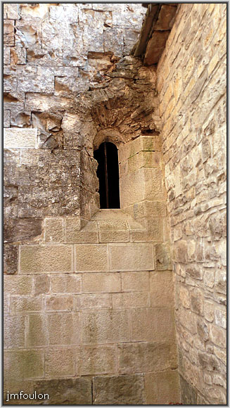 nd-lure-19web.jpg - Ouverture à l'ouest du chevet