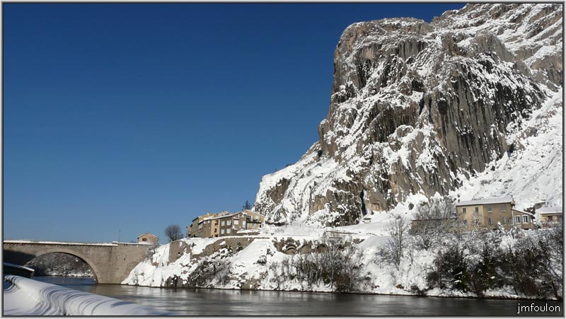 neige-11-1-2010-14.jpg - Le Rocher de la Baume