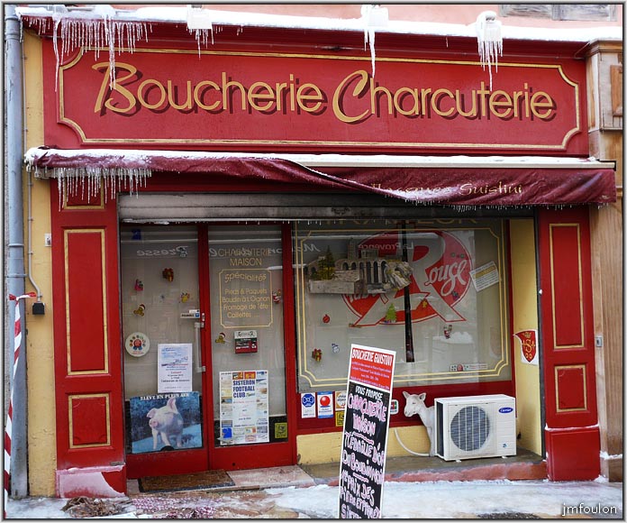 neige-11-1-2010-22.jpg - Chandelles de glace sur une boutique rue Droite basse ...