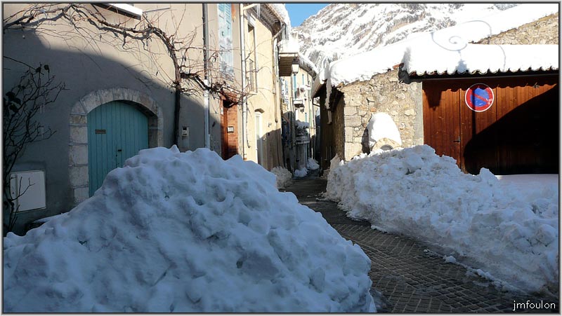 neige-11-1-2010-29.jpg - Placette rue de la Poterie  ( quartier de la Coste )