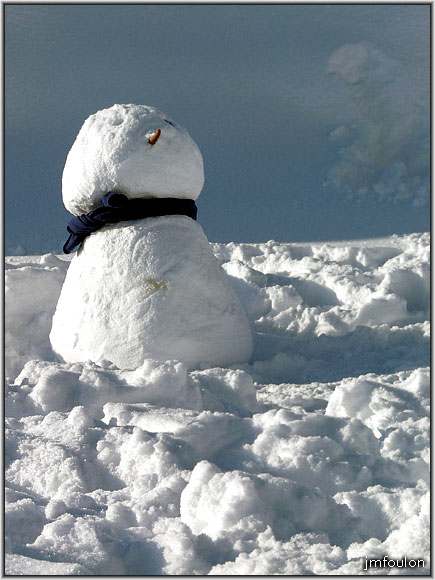 neige-11-1-2010-40.jpg - Bonhomme de neige au Collet