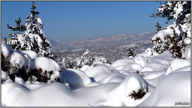 neige-11-1-2010-44.jpg - Vue vers le nord-est depuis le Collet