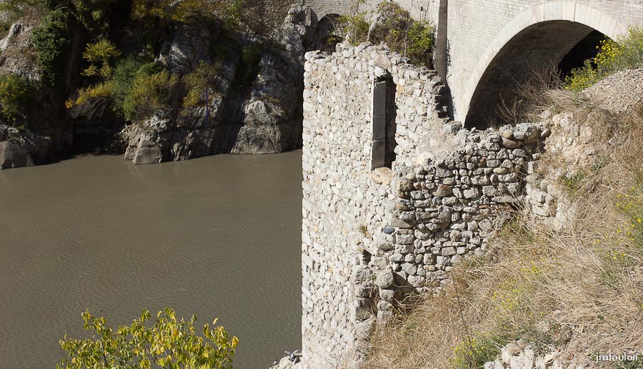 sisteron-pt-baume-02web.jpg - Sisteron - Alpes de Haute Provence - Pont de la Baume