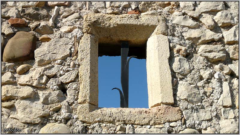 chateau-47web.jpg - Détail d'ouverture